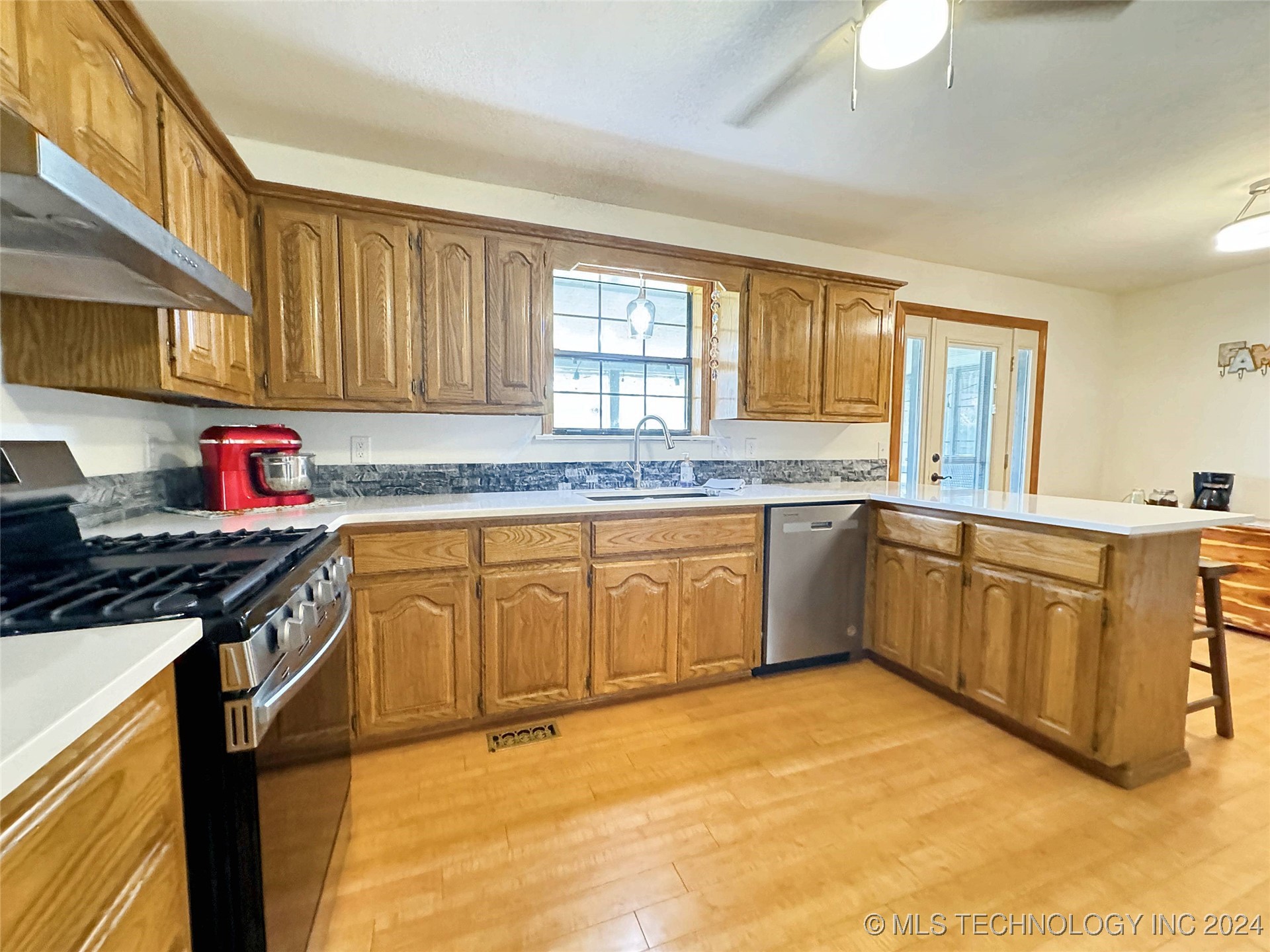207 Remington Place Property Photo 23