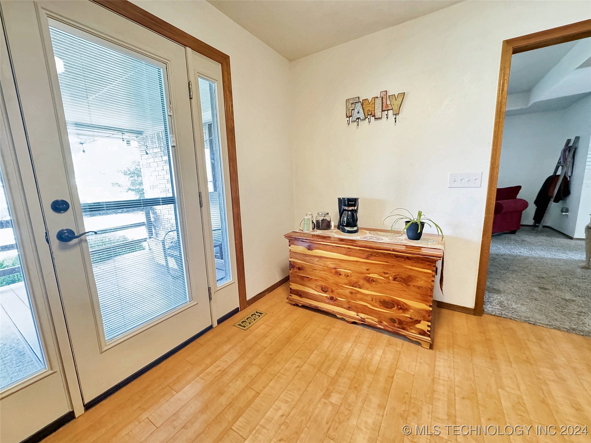 207 Remington Place Property Photo 33