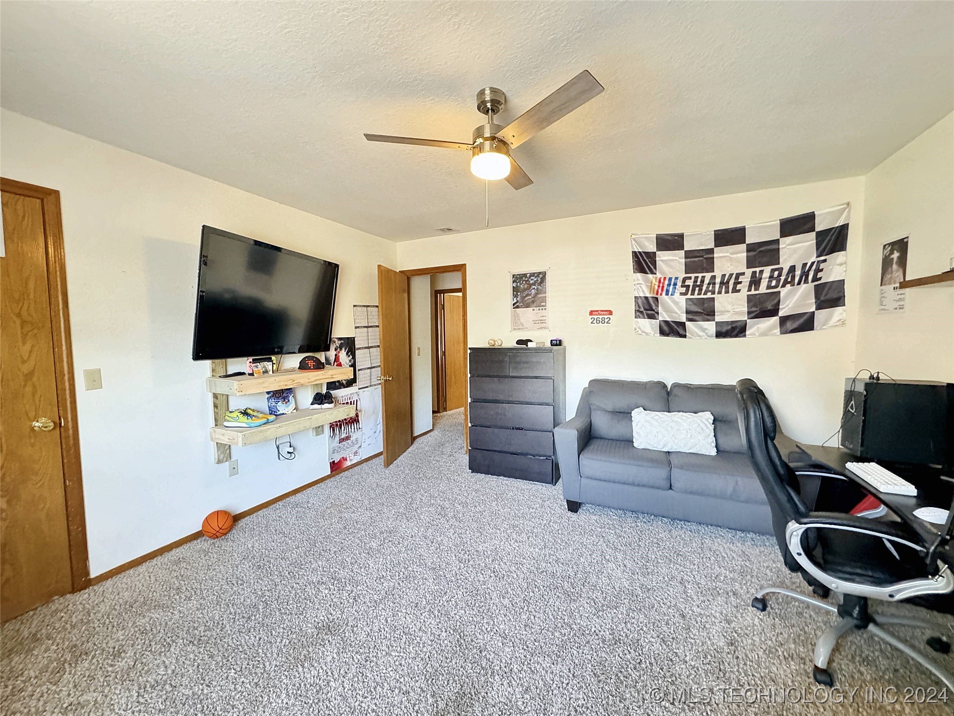207 Remington Place Property Photo 56