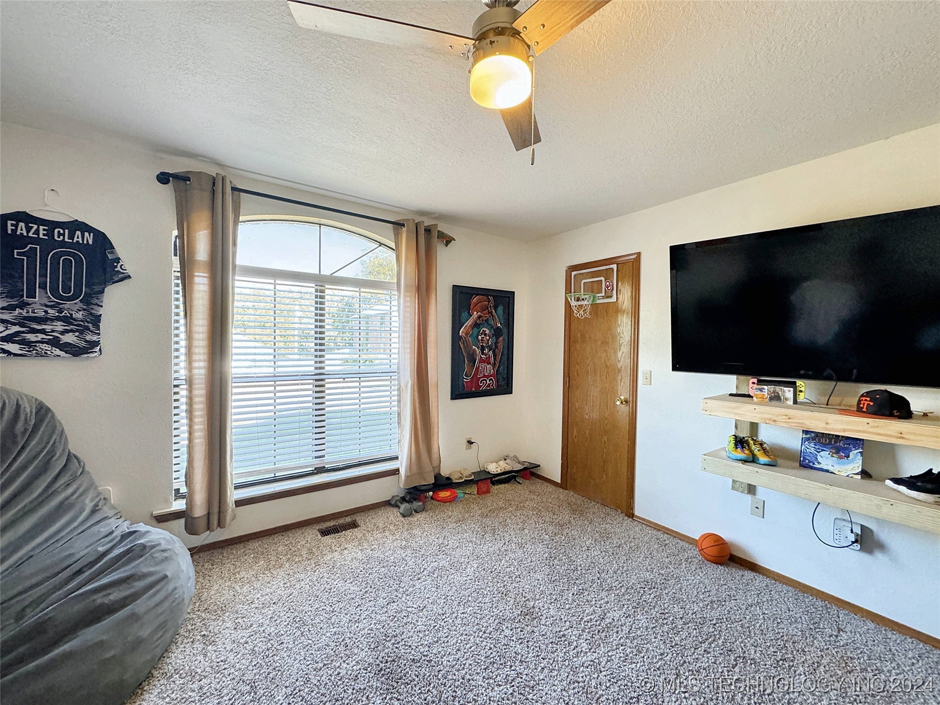207 Remington Place Property Photo 57