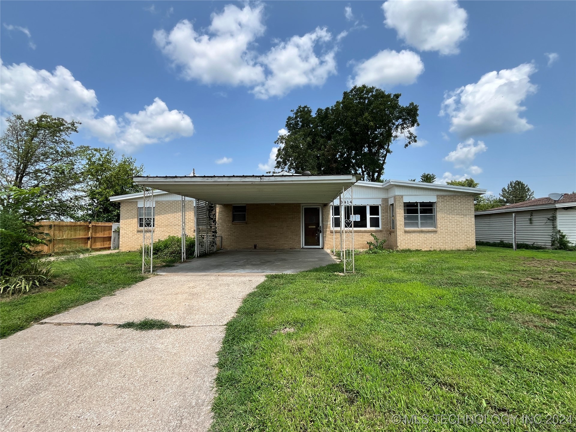 3814 Maryland Street Property Photo 1