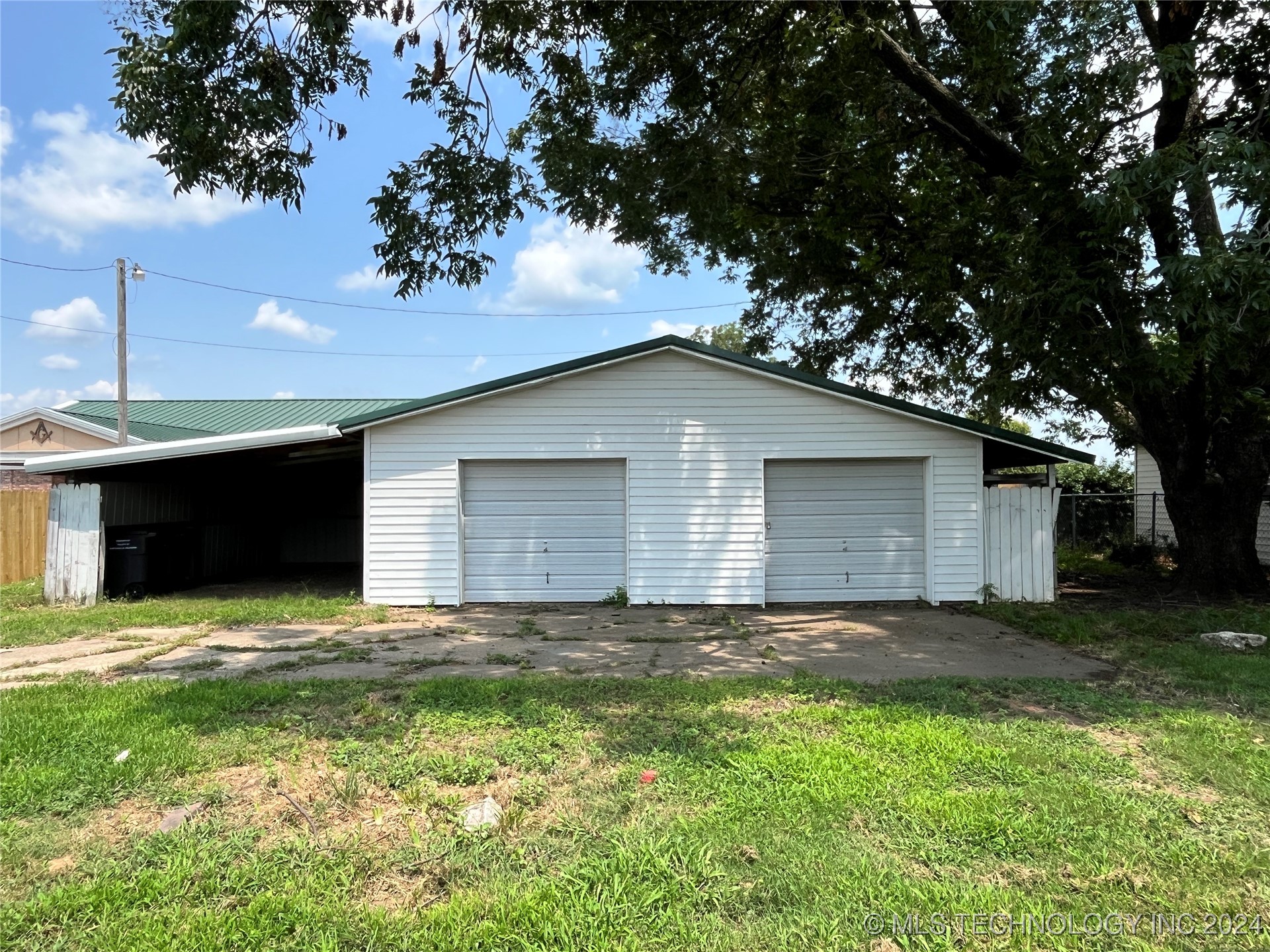 3814 Maryland Street Property Photo 5