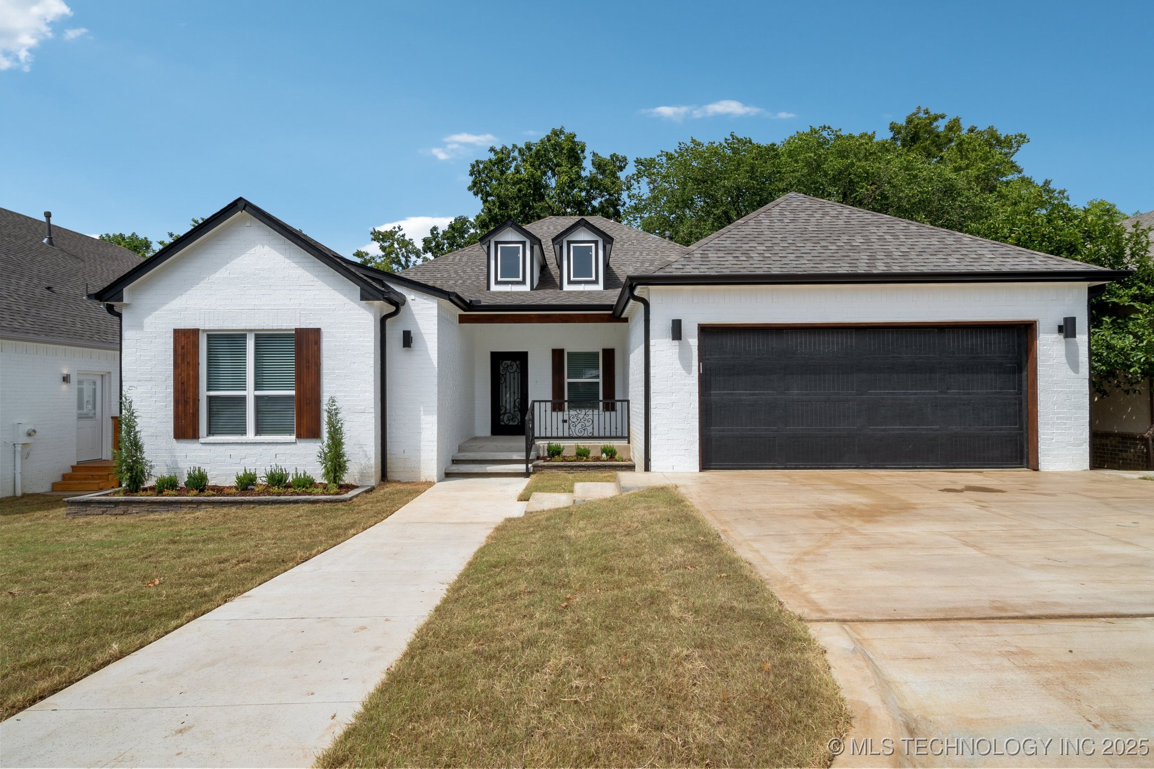 3304 Harbour Town Place Property Photo