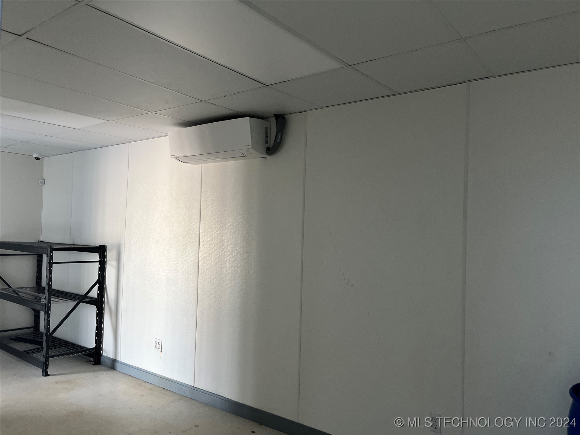 347 N Ash Street Property Photo 9
