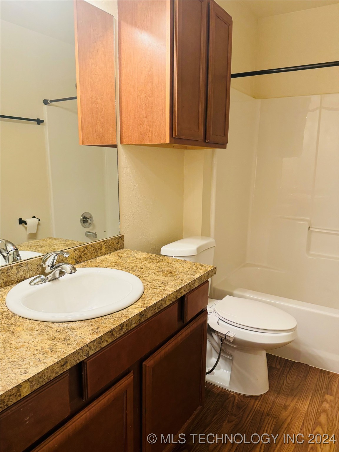 7409 Park Meadow Drive Property Photo 17