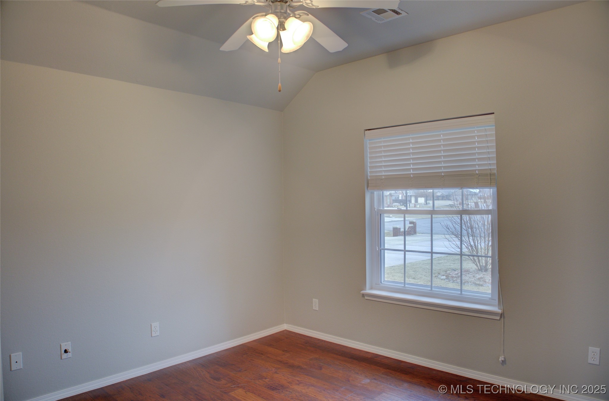 14495 N 66th East Avenue Property Photo 28
