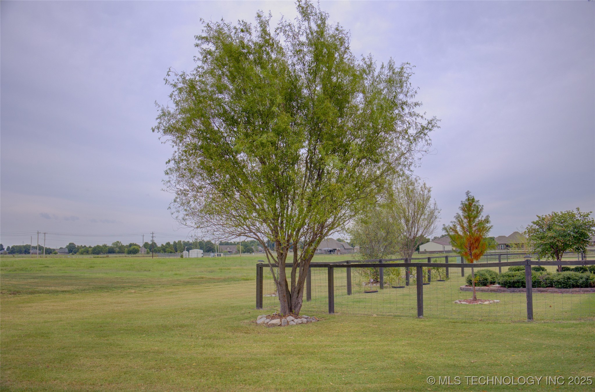 14495 N 66th East Avenue Property Photo 45