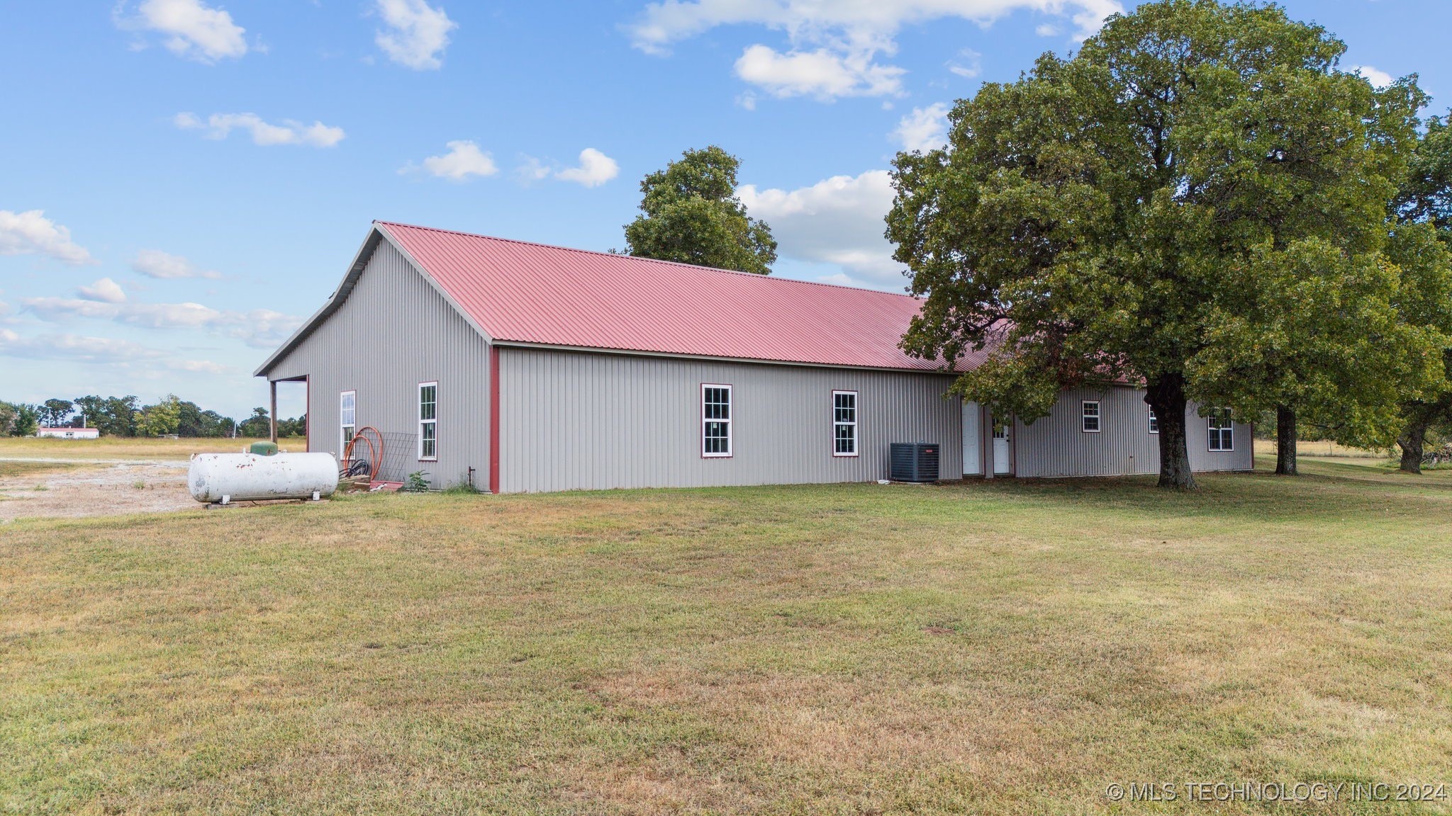 17194 S 4250 Road Property Photo 3