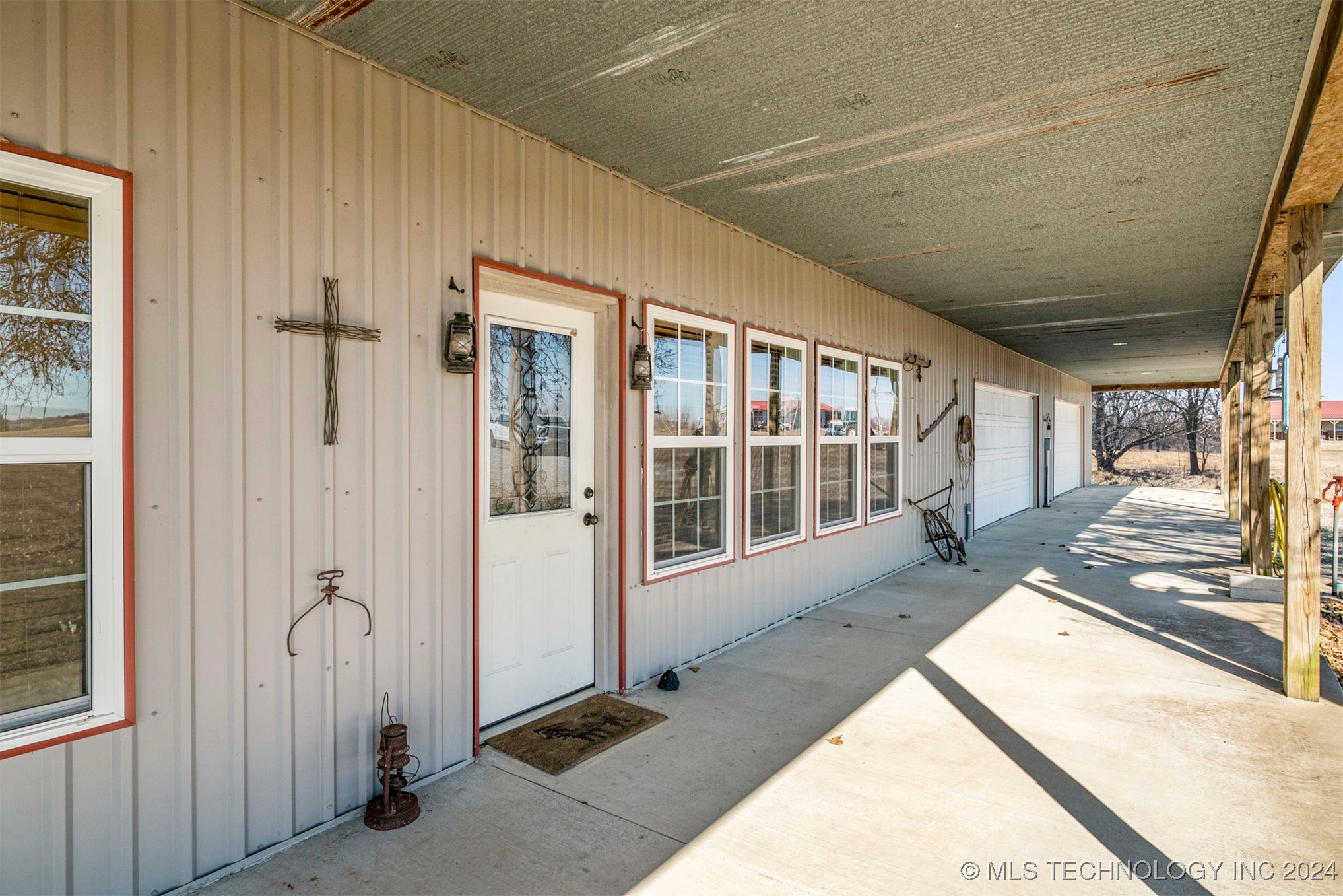17194 S 4250 Road Property Photo 9