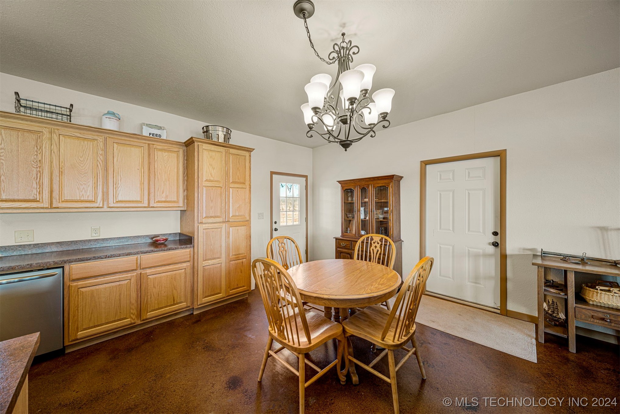 17194 S 4250 Road Property Photo 16