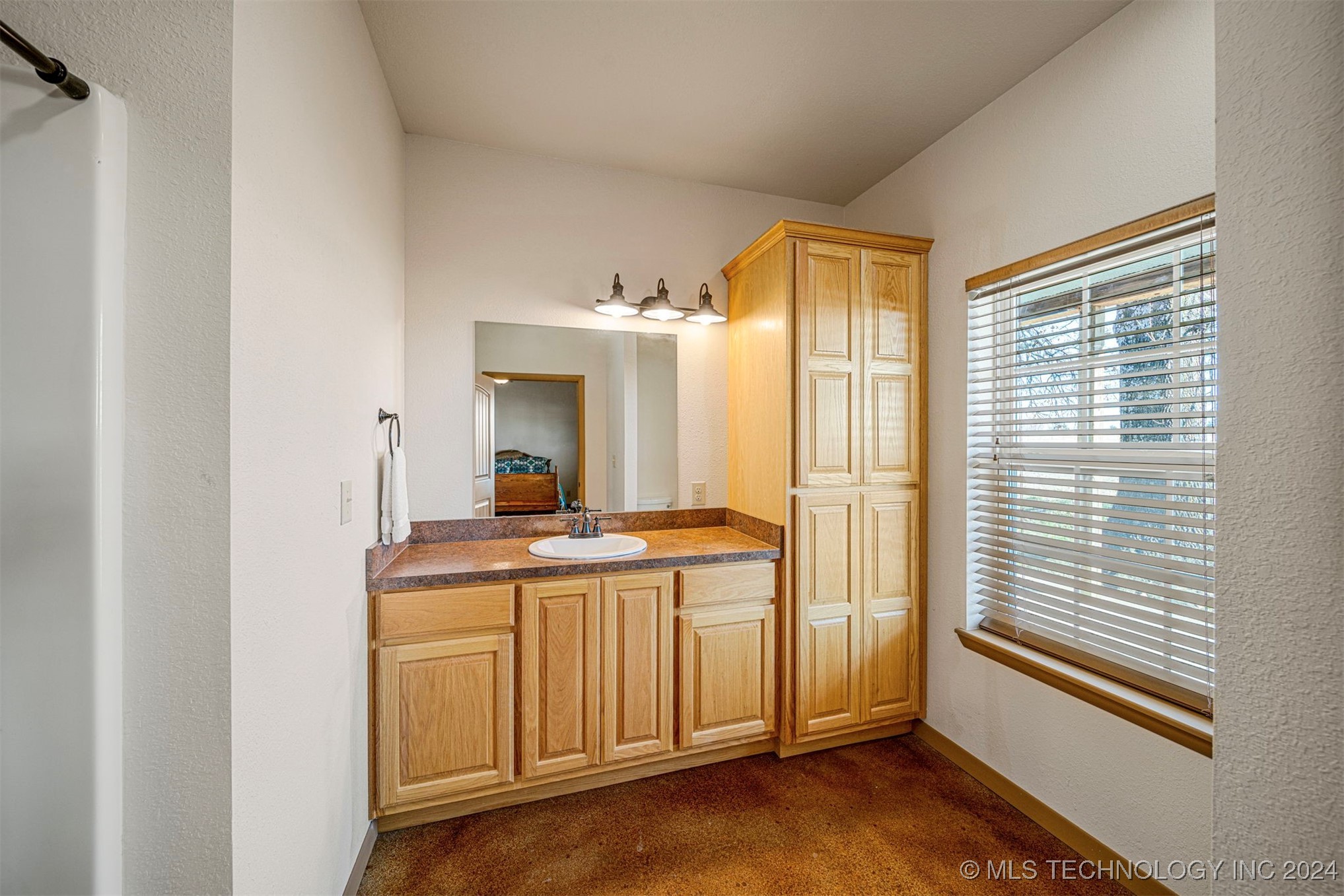 17194 S 4250 Road Property Photo 21
