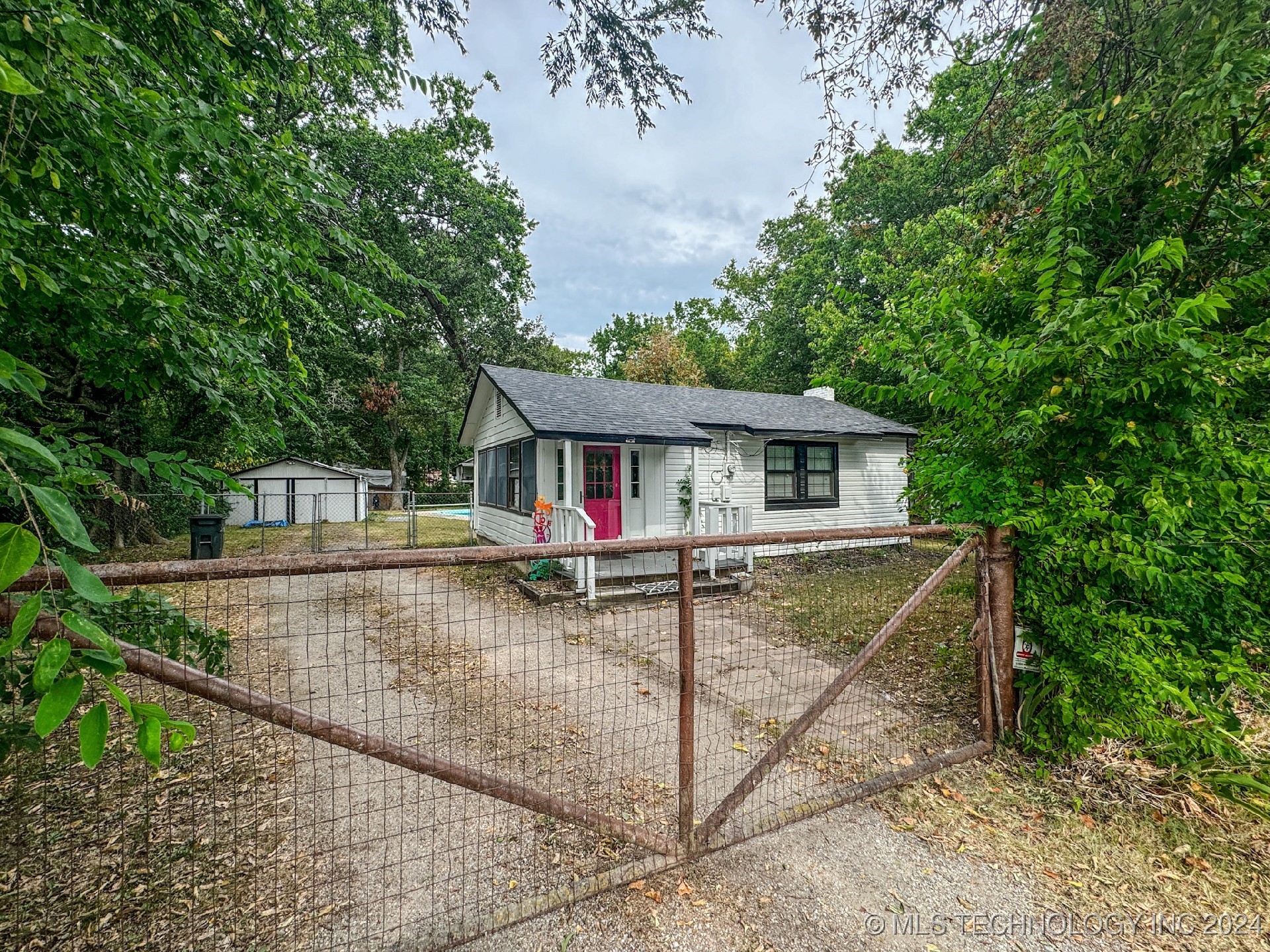 68395 S 320 Road Property Photo 5