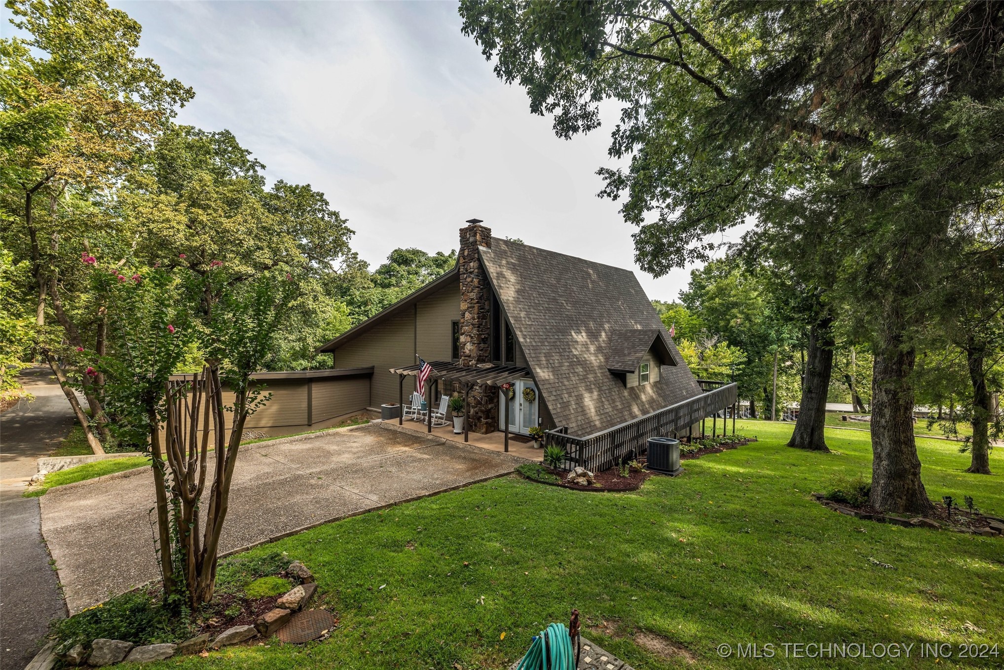40 Oklahoma Circle Property Photo 5