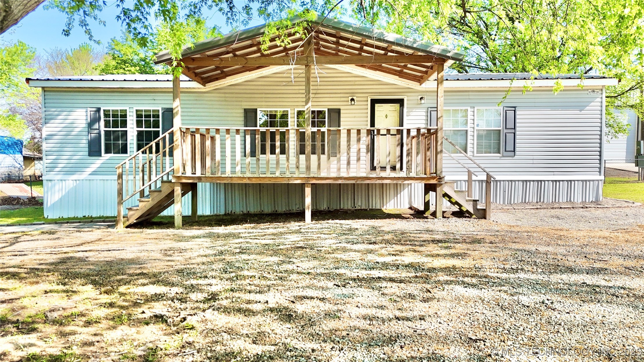 122 Bk 1200 Road Property Photo 3