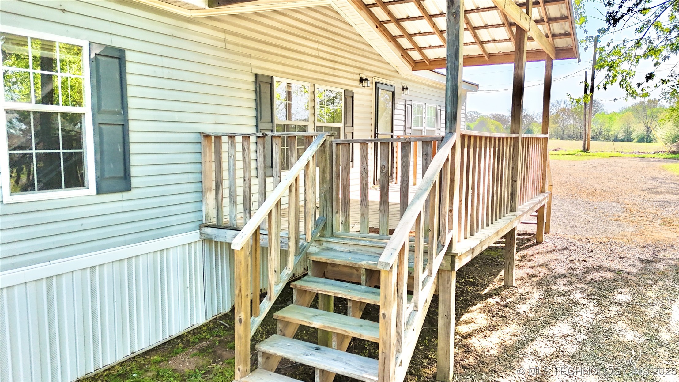 122 Bk 1200 Road Property Photo 4