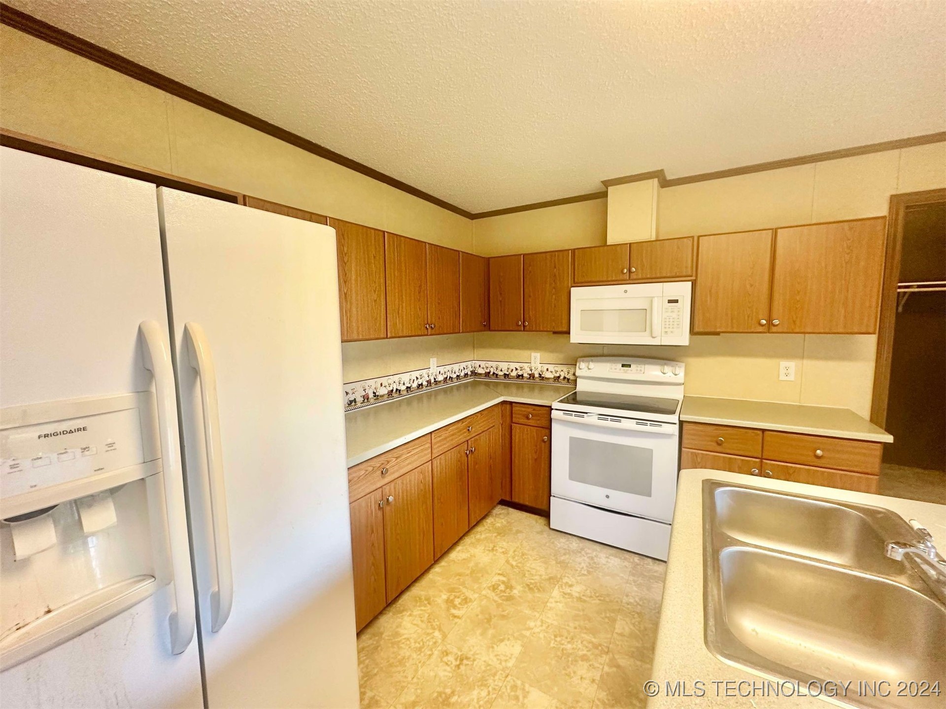 122 Bk 1200 Road Property Photo 10