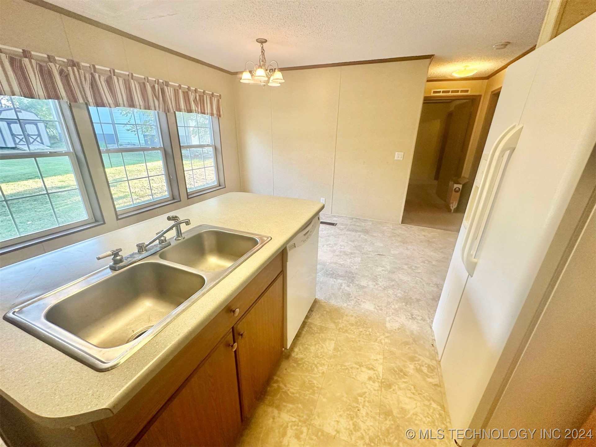 122 Bk 1200 Road Property Photo 13