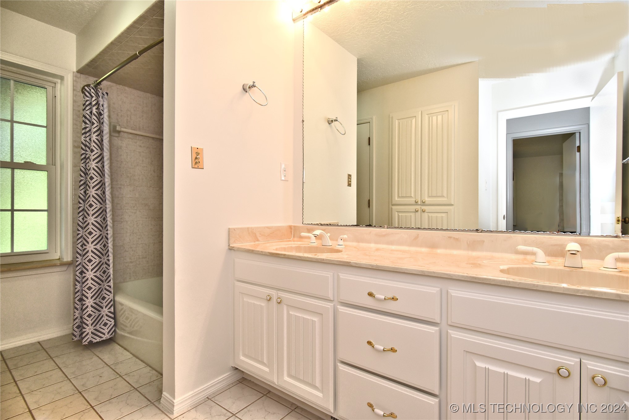 8362 W Valley View Drive Property Photo 45
