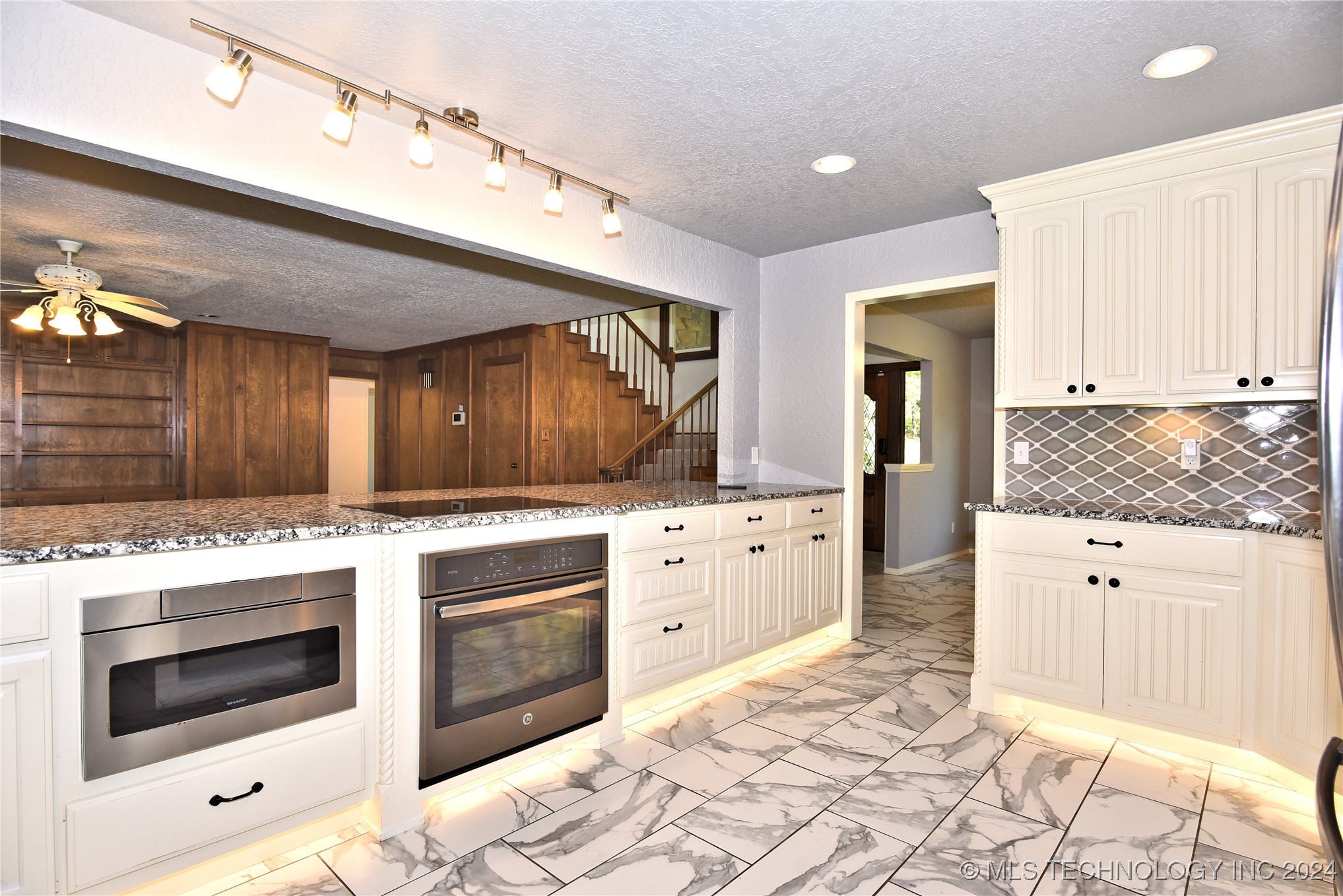 8362 W Valley View Drive Property Photo 53
