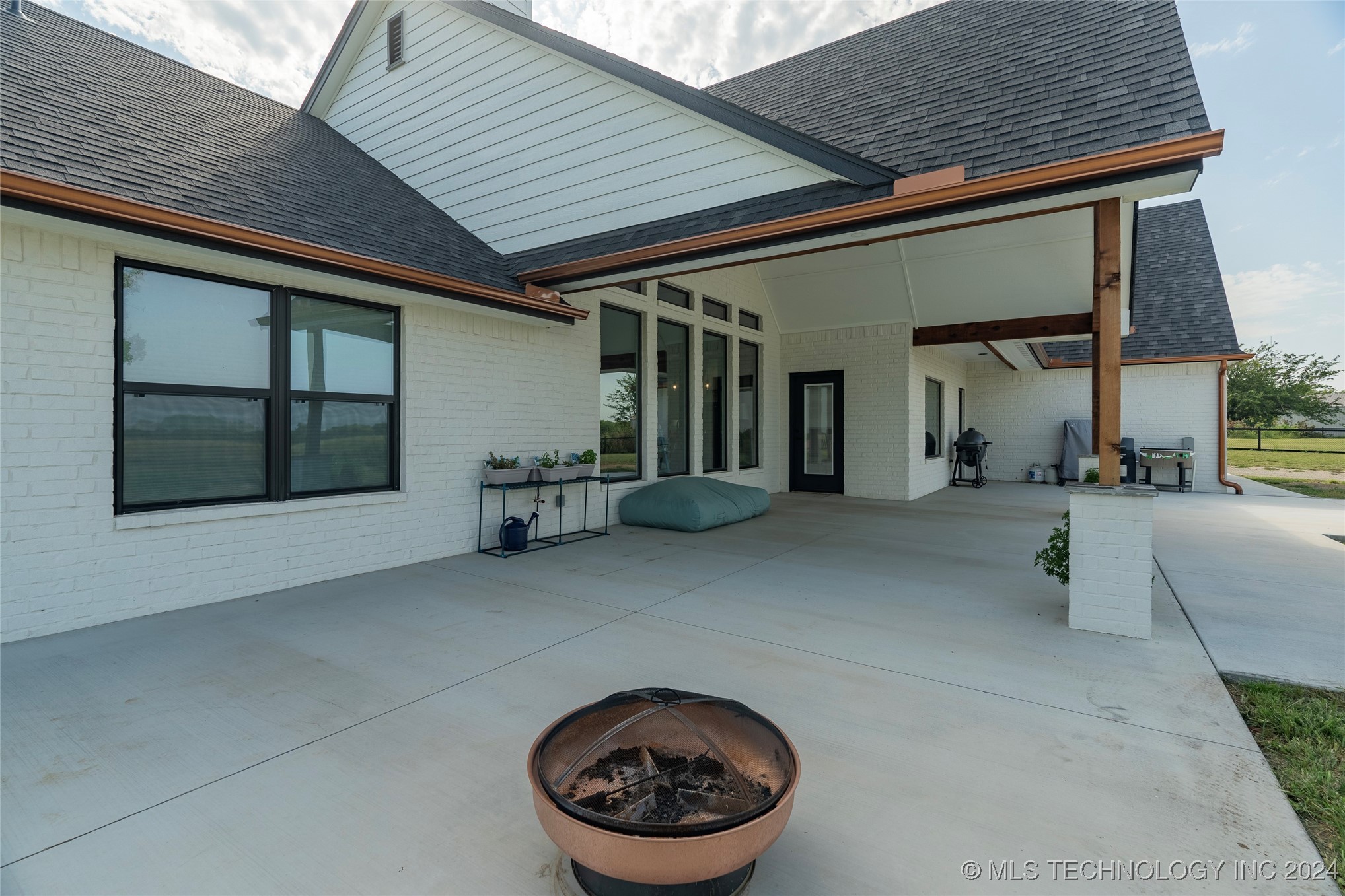 11381 N 209th East Avenue Property Photo 44