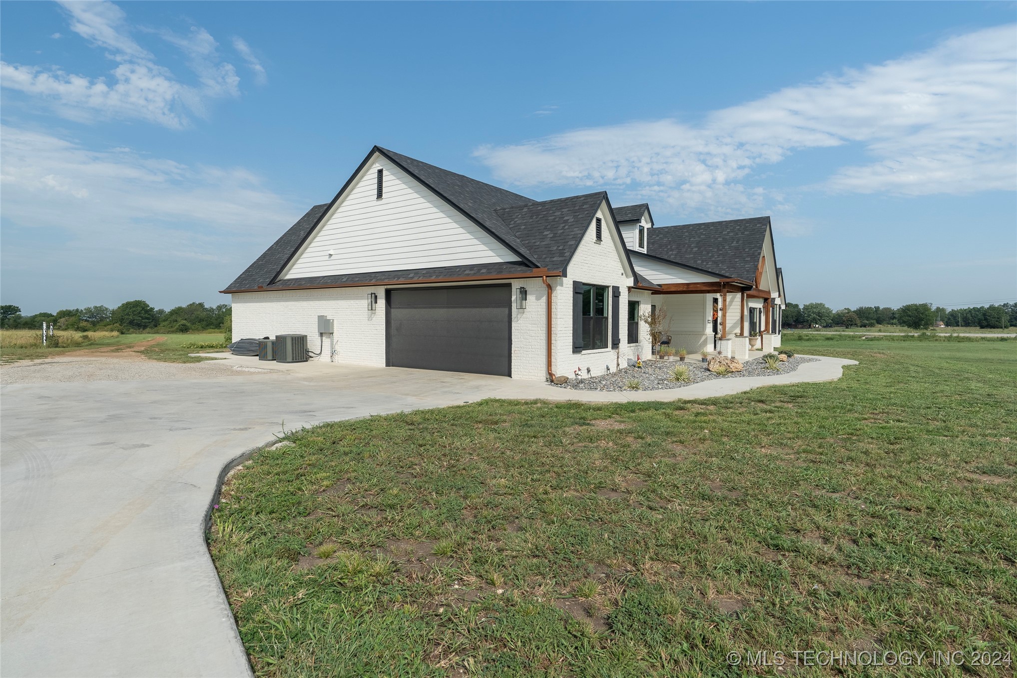 11381 N 209th East Avenue Property Photo 49