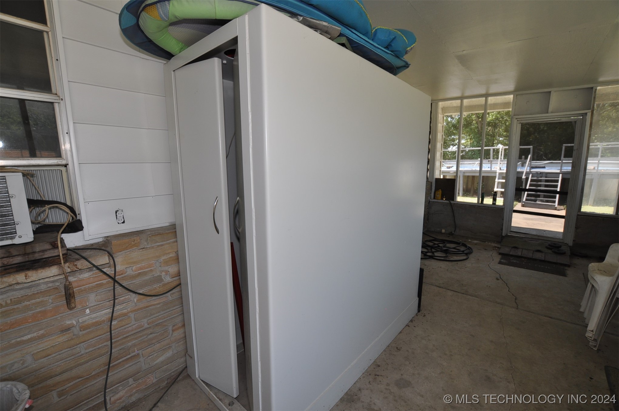 15702 E King Street Property Photo 17