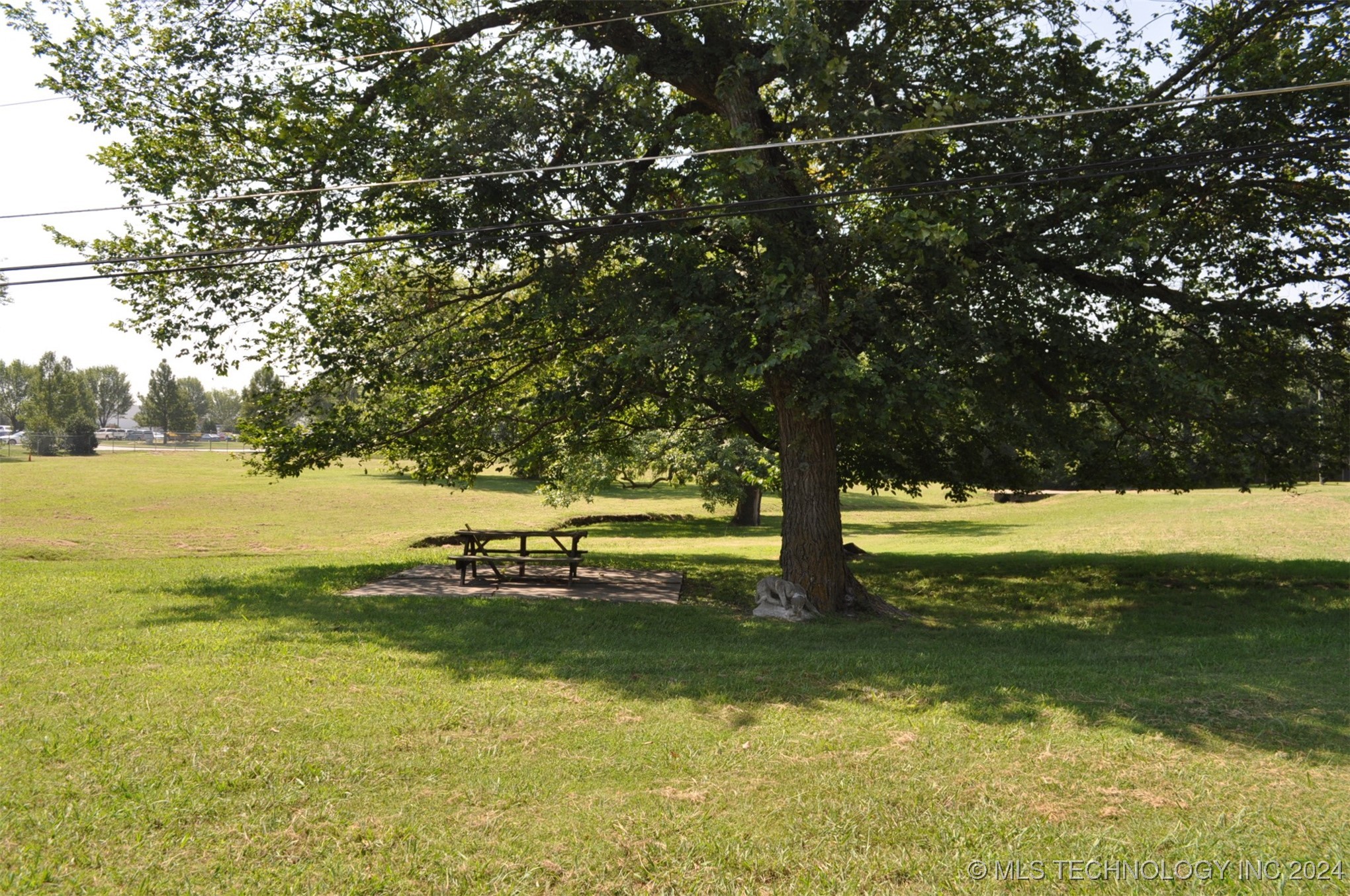 15702 E King Street Property Photo 23