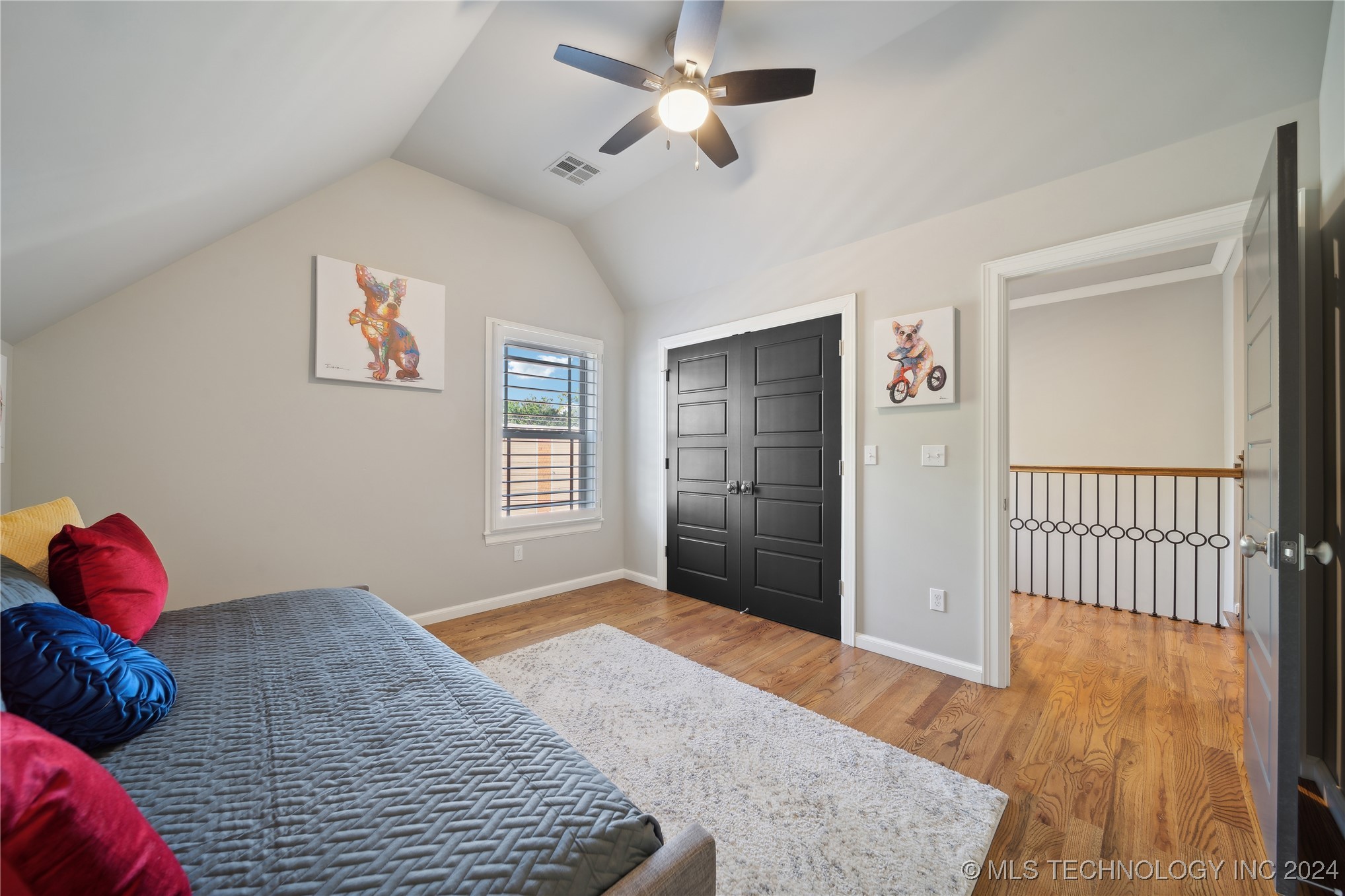 2336 E 17th Street Property Photo 64