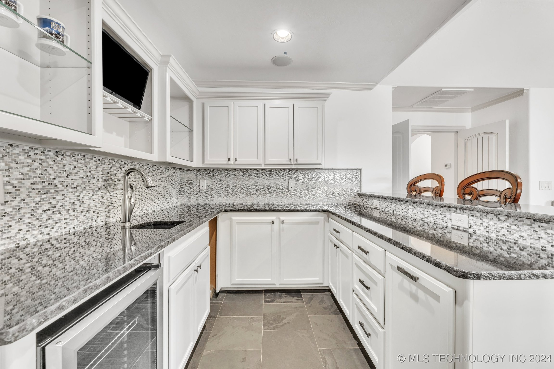 8005 S Guthrie Avenue W Property Photo 53