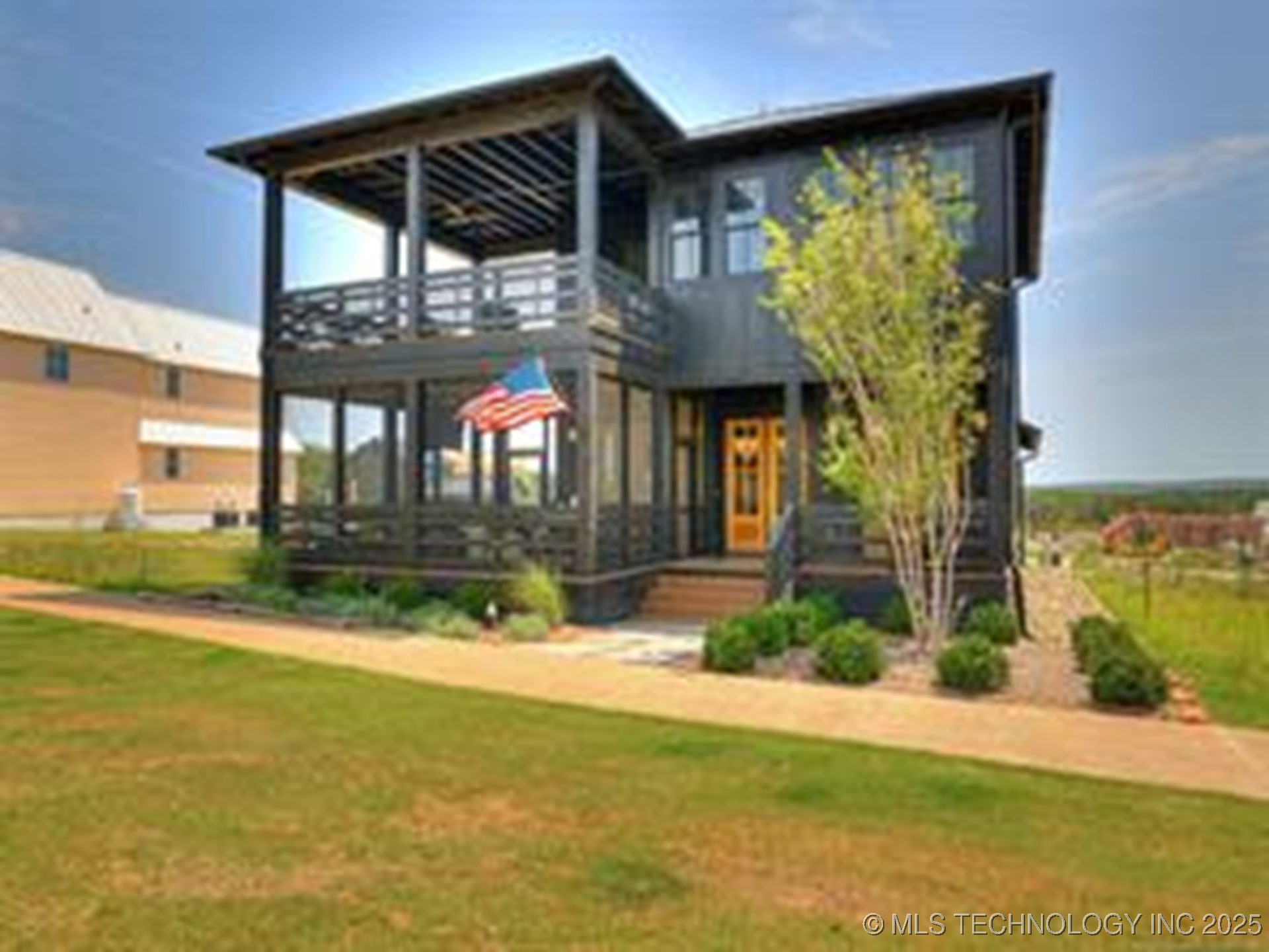 46 Redbud Street Property Photo 1