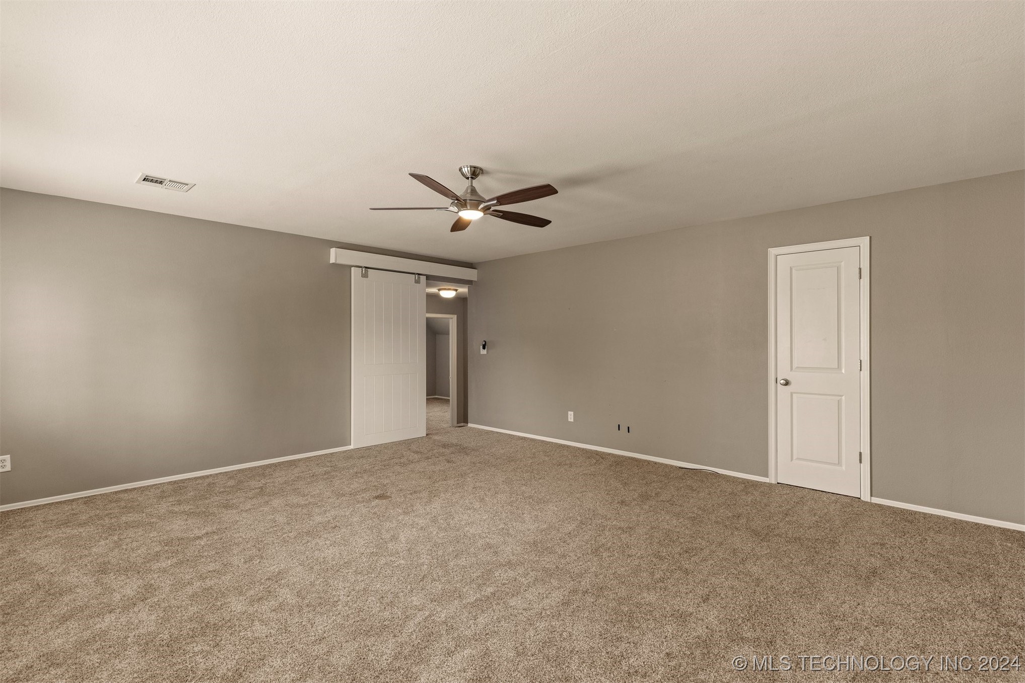 10304 N 143rd East Avenue Property Photo 47
