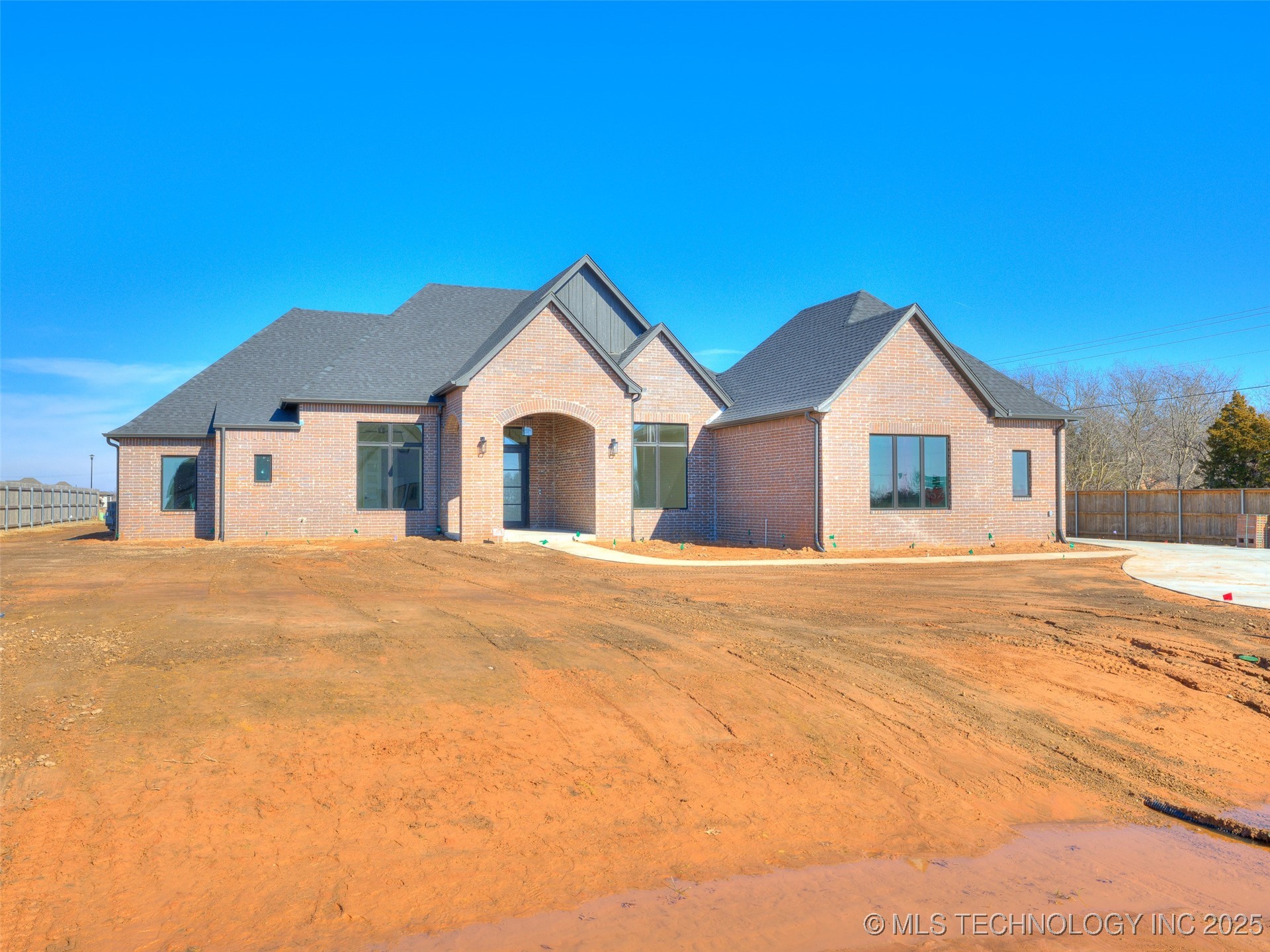 4813 E 179th Place S Property Photo 1