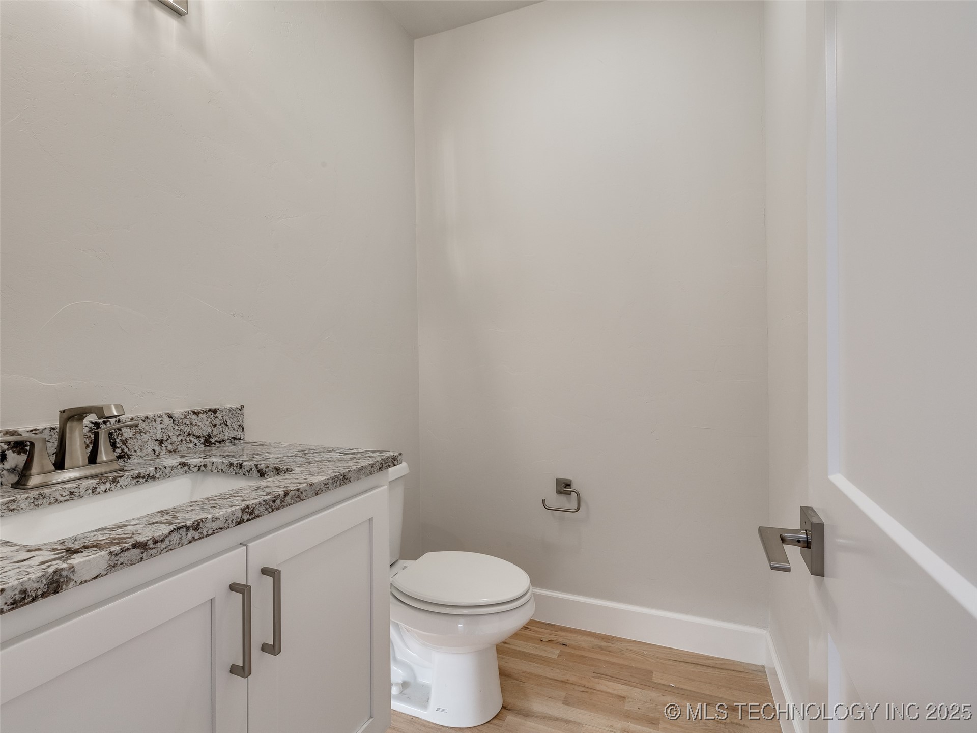 4813 E 179th Place S Property Photo 32