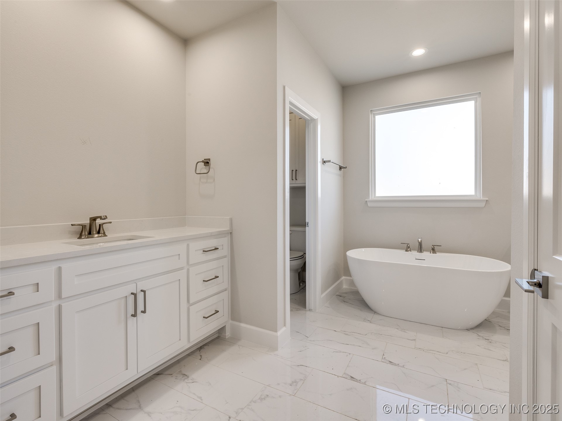 4813 E 179th Place S Property Photo 47