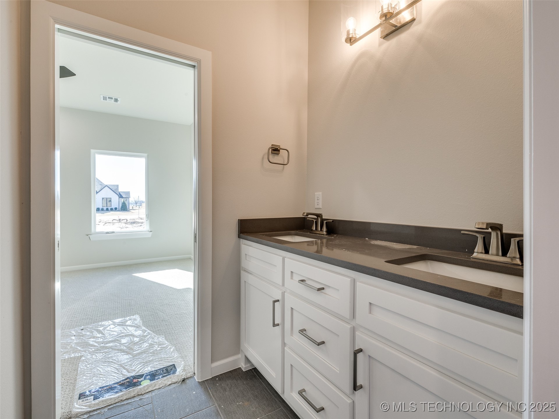 4813 E 179th Place S Property Photo 60