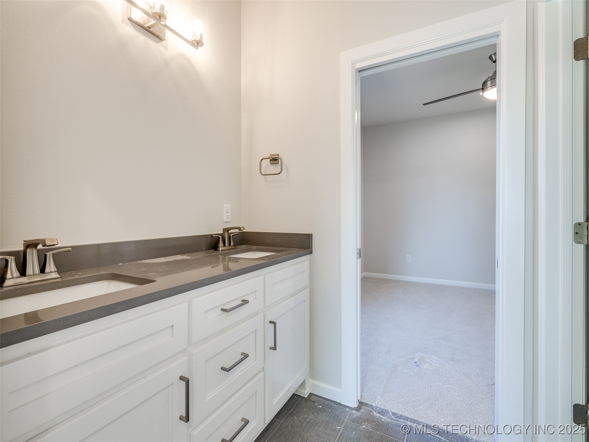 4813 E 179th Place S Property Photo 62