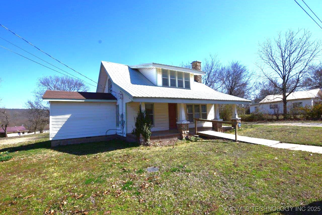 1221 S 3rd Street Property Photo 1