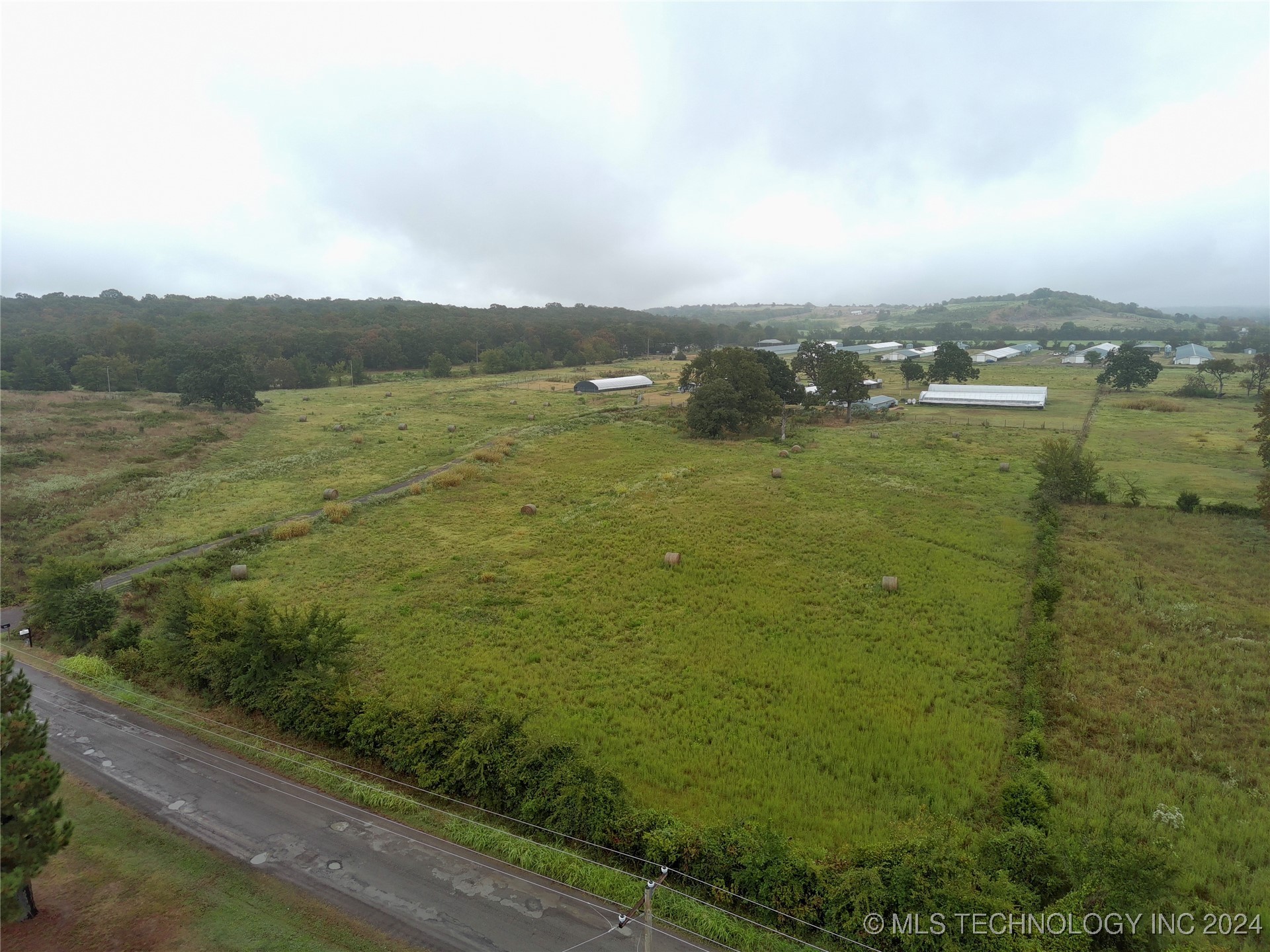 11238 Liberty Hill Road Property Photo 3