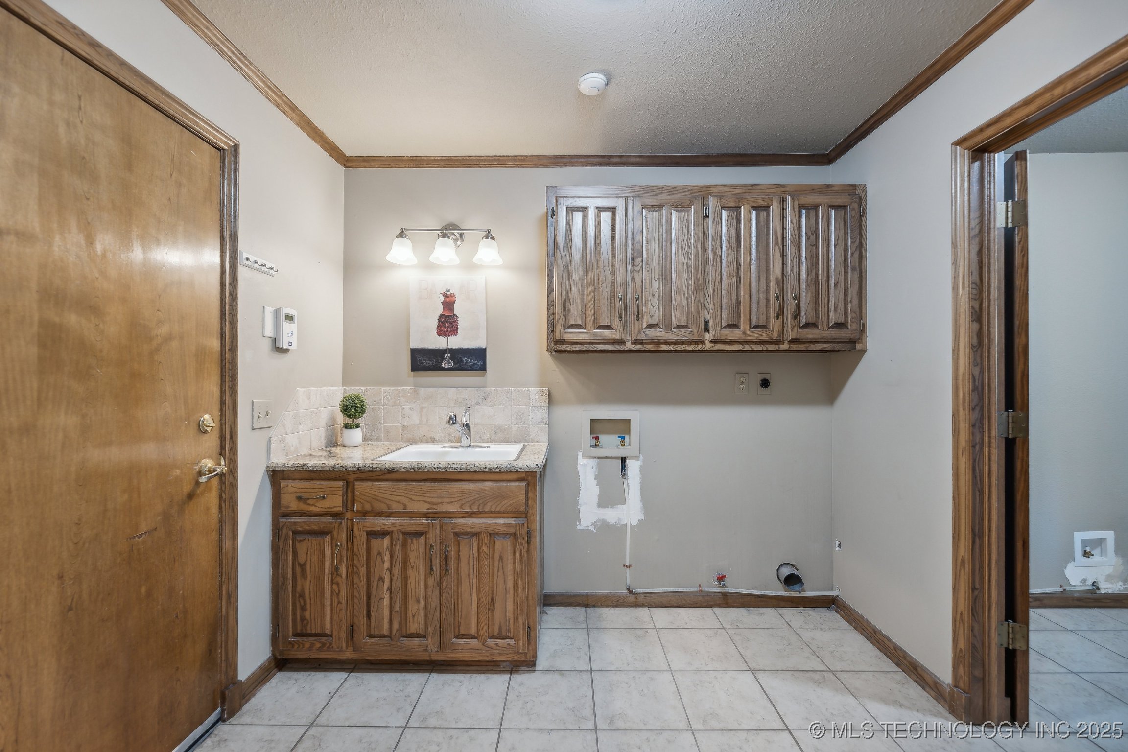 9906 S Louisville Avenue Property Photo 27