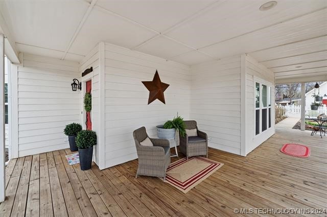 1420 Willow Road Property Photo 7