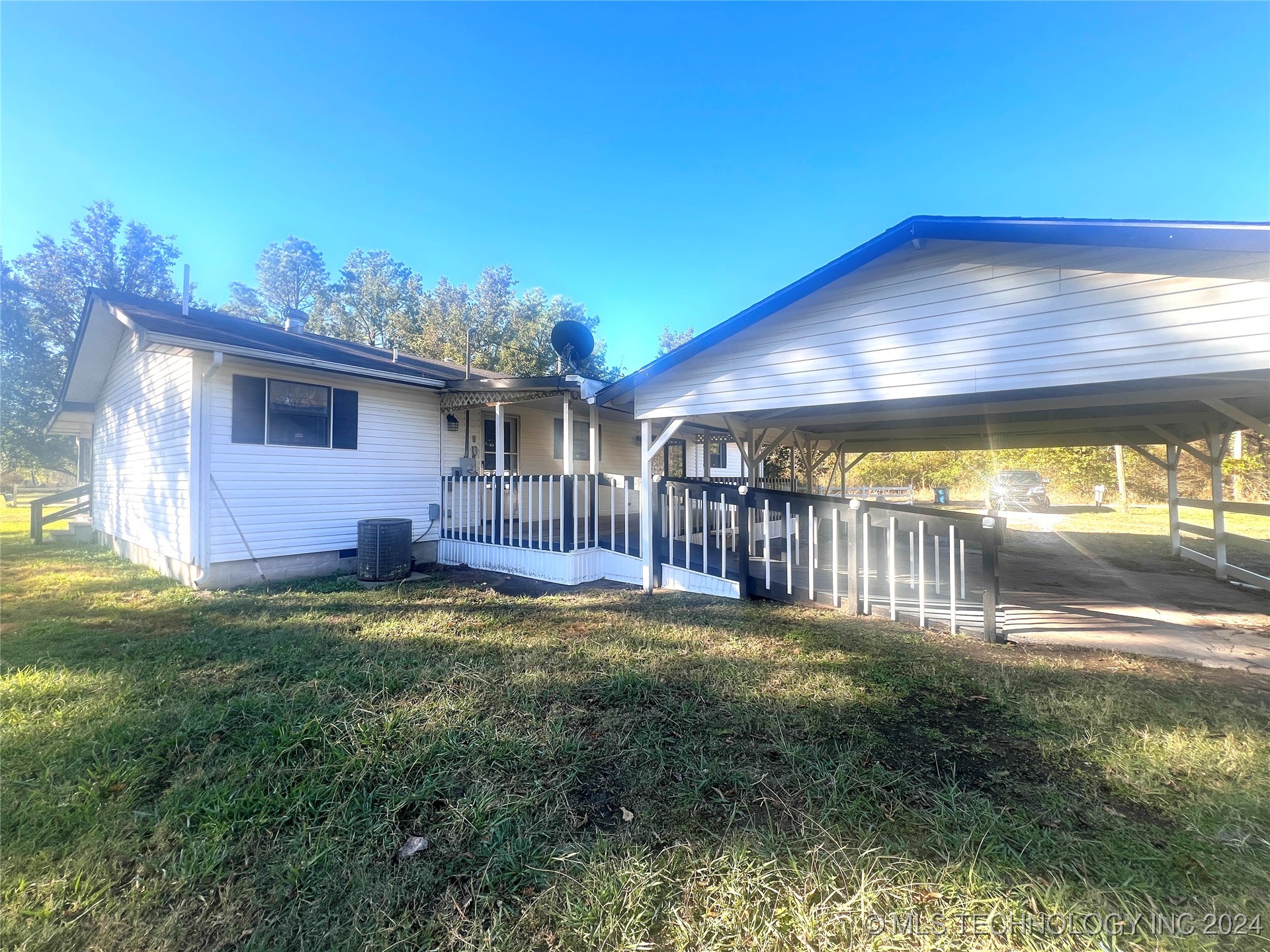 744 Harper Valley Road Property Photo 7