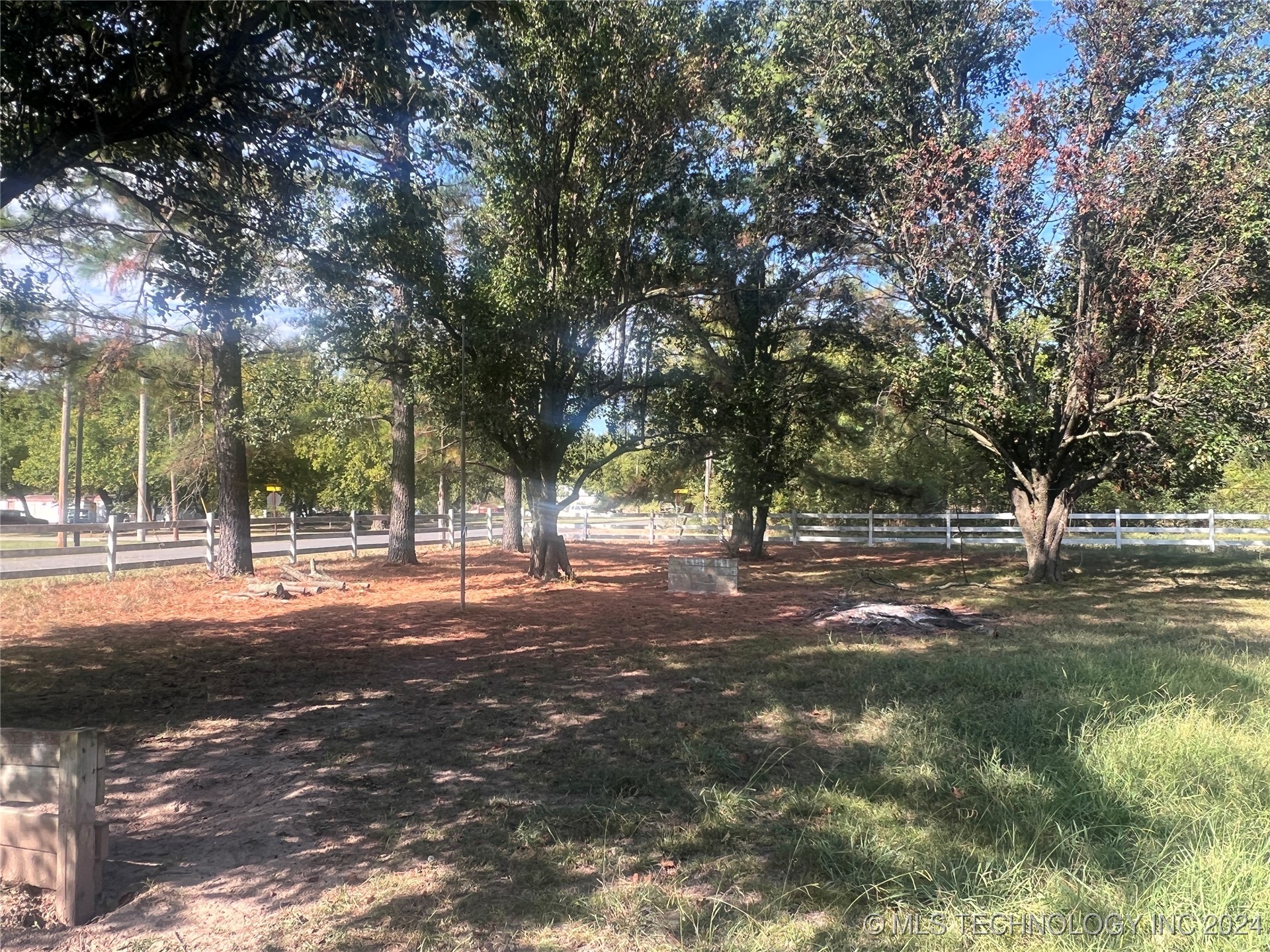 744 Harper Valley Road Property Photo 12