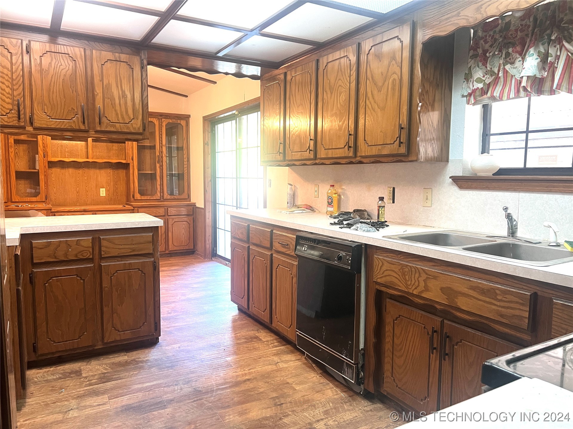 744 Harper Valley Road Property Photo 17
