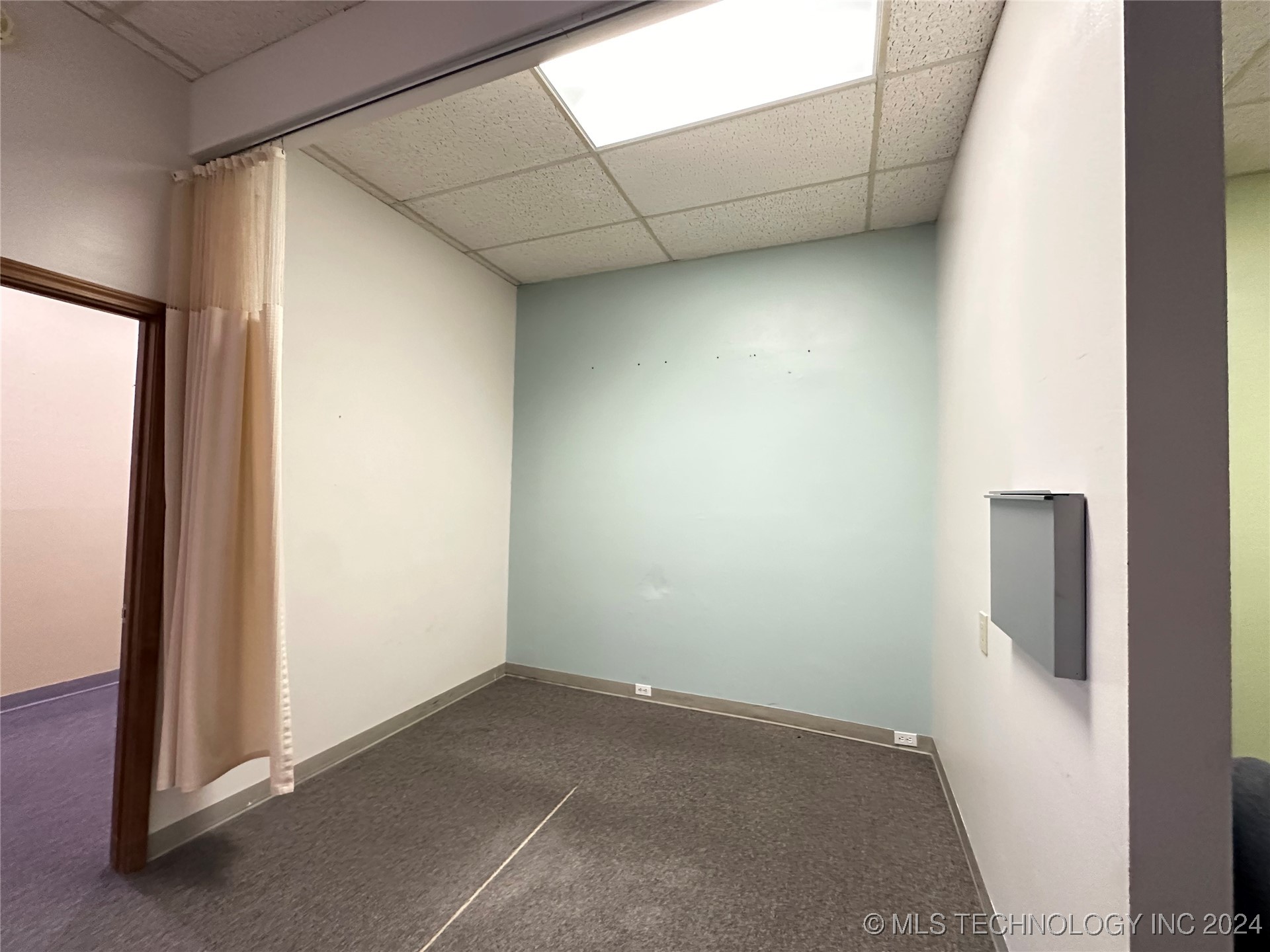 29 N Commerce Property Photo 10