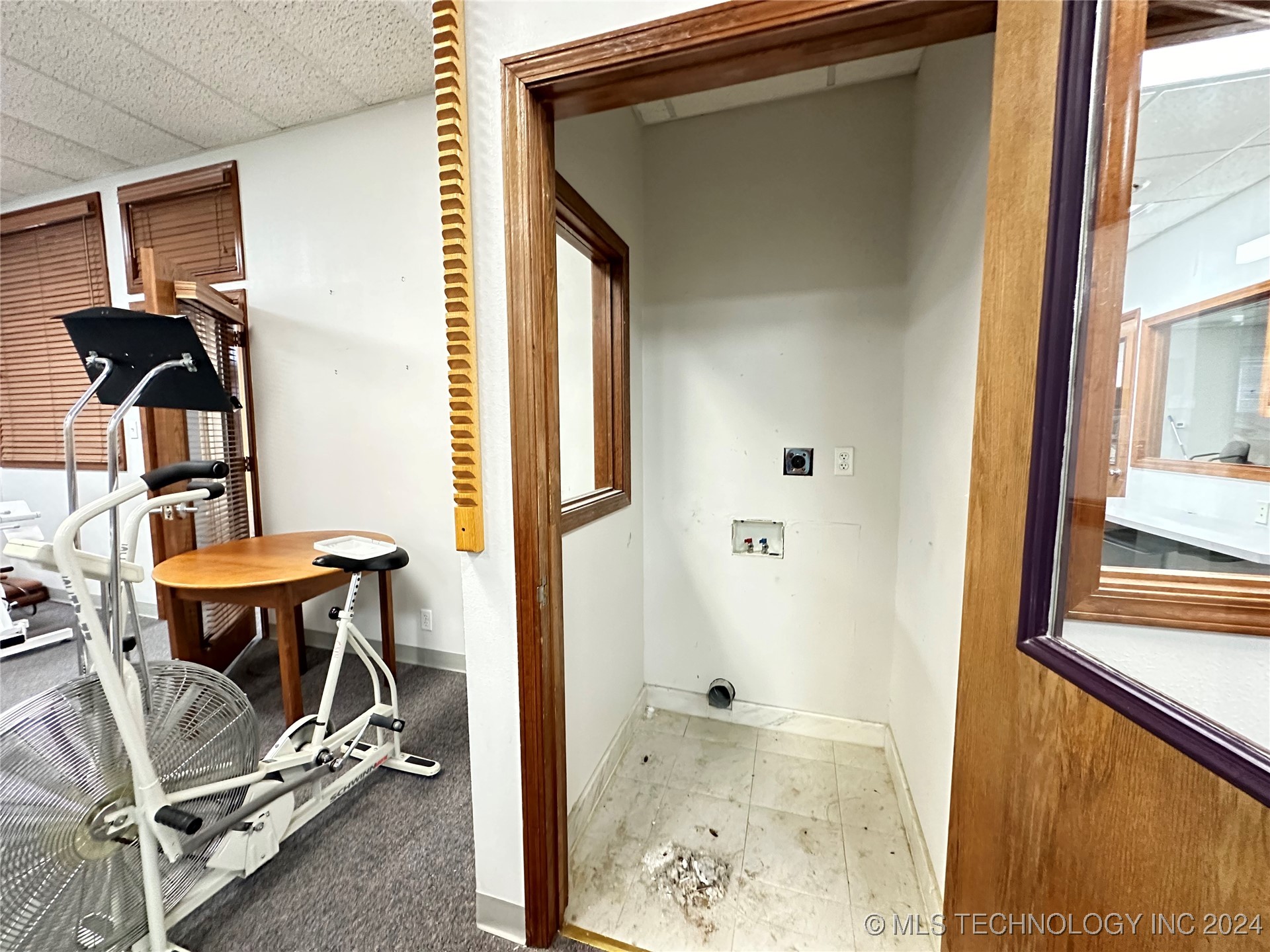 29 N Commerce Property Photo 30