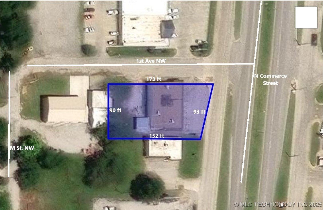 29 N Commerce Property Photo 43