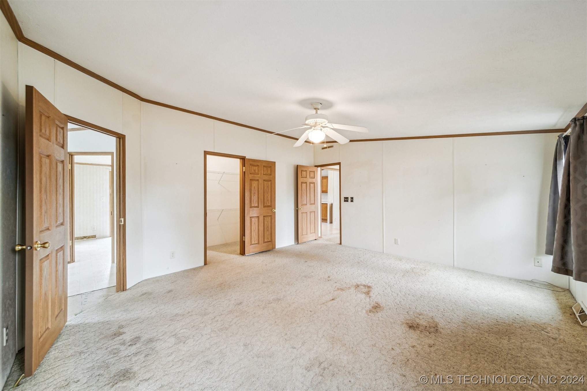 908 S 479 Road Property Photo 12