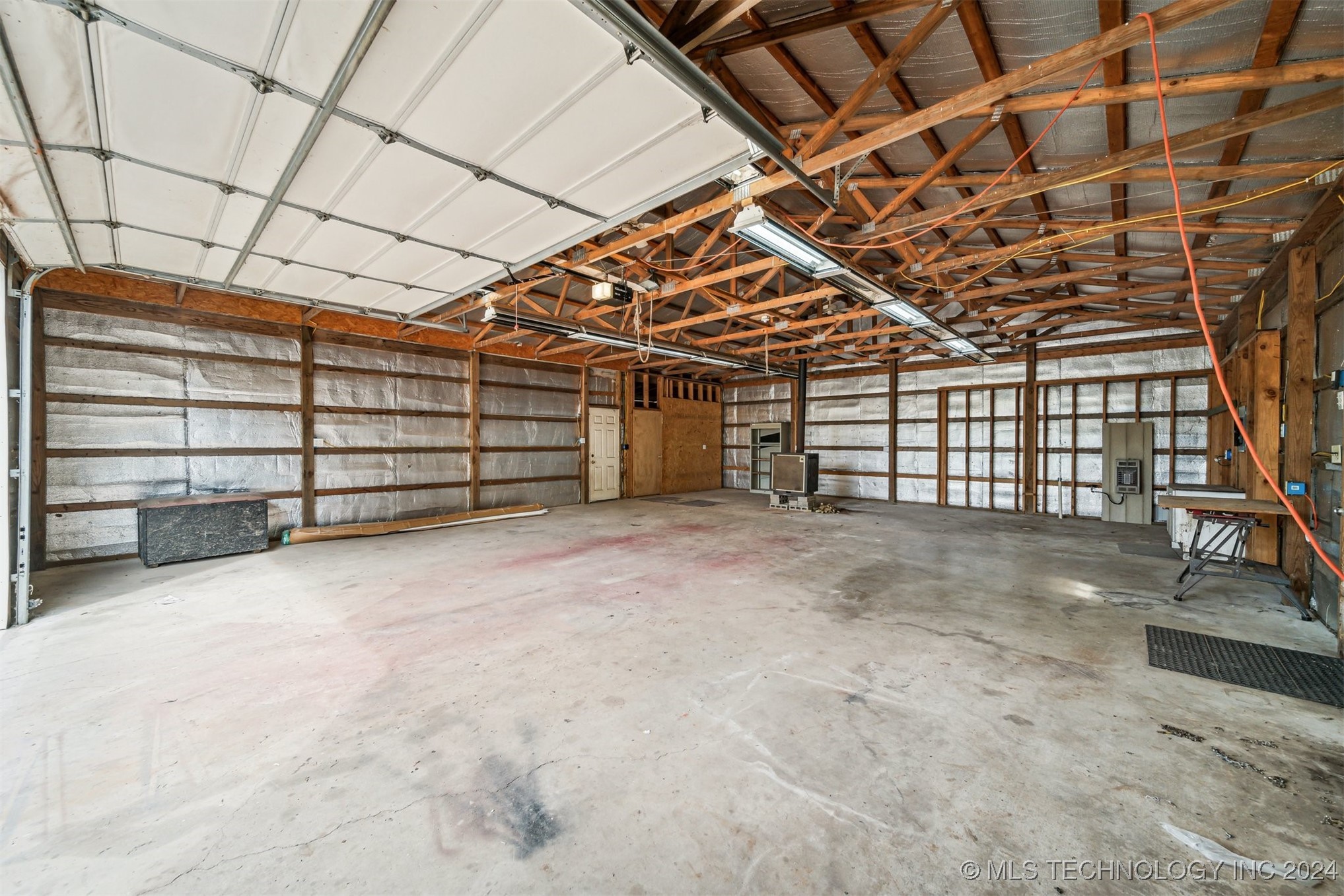 908 S 479 Road Property Photo 34