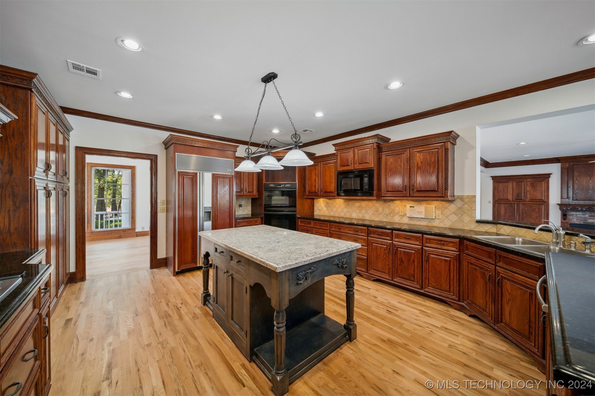 10532 E Blue Jay Lane Property Photo 17