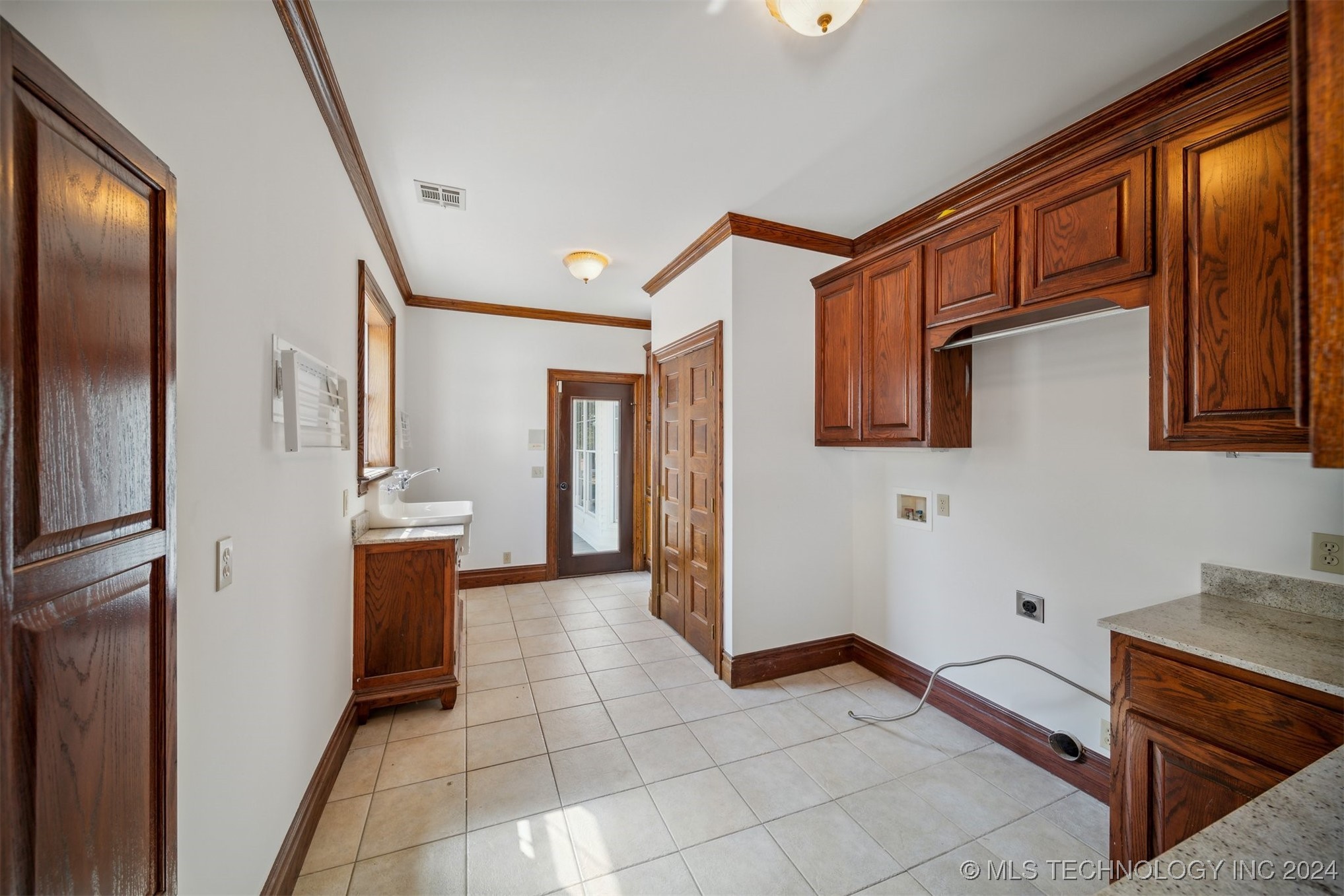 10532 E Blue Jay Lane Property Photo 24